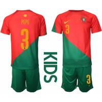 Portugal Pepe #3 Heimtrikotsatz Kinder WM 2022 Kurzarm (+ Kurze Hosen)